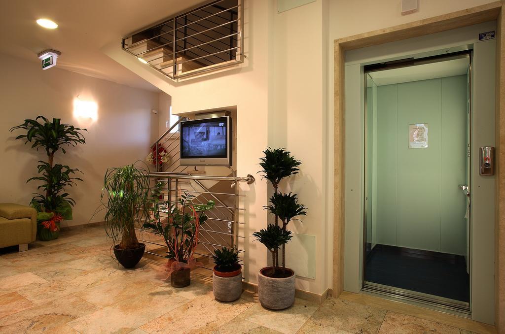 Hotel Aurora San Vincenzo Exterior photo